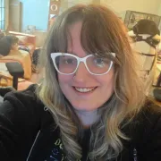 Zoey Erin Bauer's profile picture.